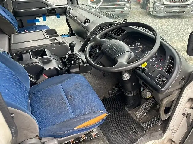 いすゞ ギガ 大型 ウイング ハイルーフ エアサスの中古トラック画像14