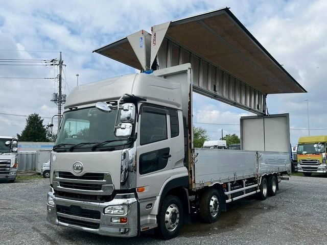 日産UD クオン 大型 ウイング
