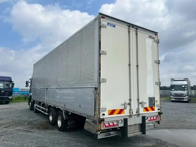 日産UD クオン 大型 ウイング ハイルーフ エアサスの中古トラック画像6