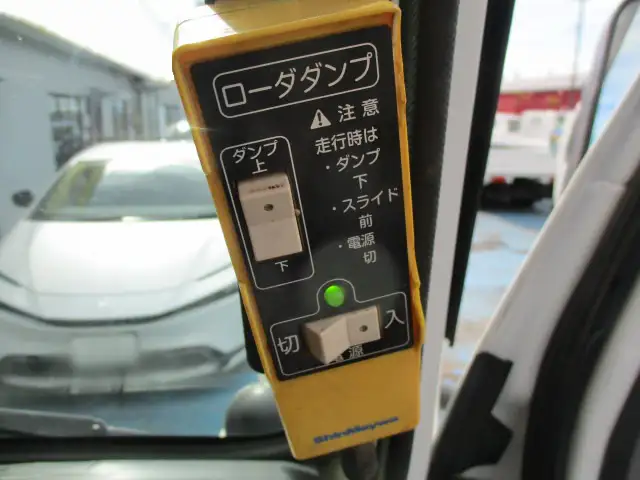 いすゞ エルフ 小型 ダンプ ローダー TPG-NKR85ANの中古トラック画像13