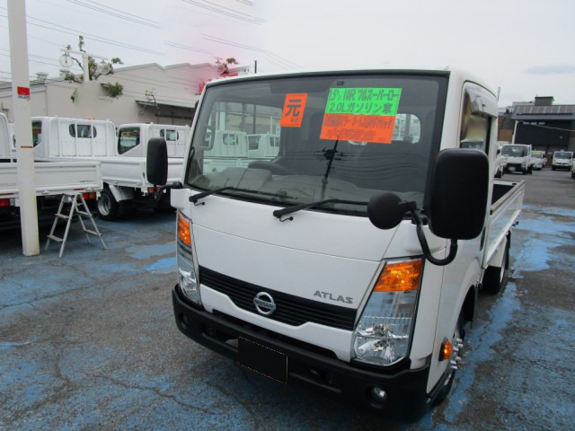 日産 アトラス 小型 平ボディ CBF-SQ2F24 R2 の中古トラック【車両No.190044】