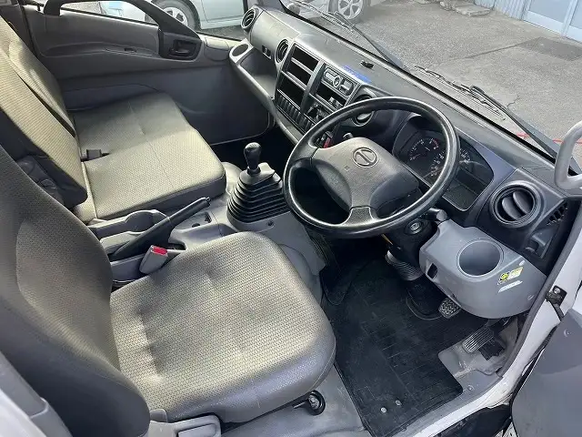 日野 デュトロ 小型 平ボディ TKG-XZC710M H29の中古トラック画像8