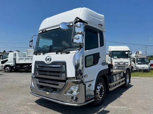 日産UD クオン 大型 トラクター
