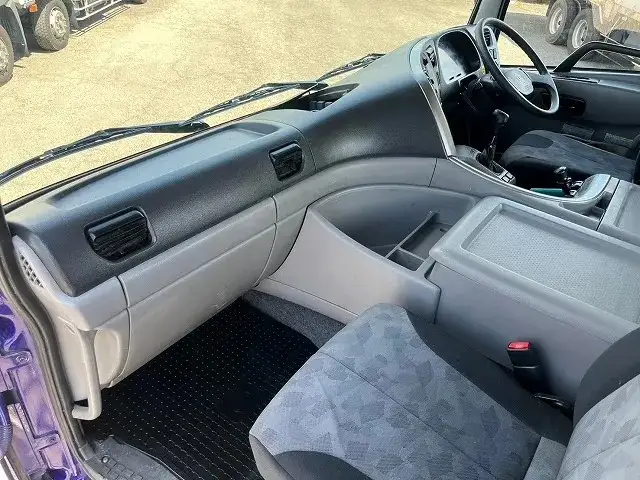 日産UD クオン 大型 トラクター ハイルーフ 1デフの中古トラック画像13