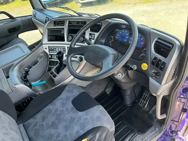 日産UD クオン 大型 トラクター ハイルーフ 1デフの中古トラック画像15