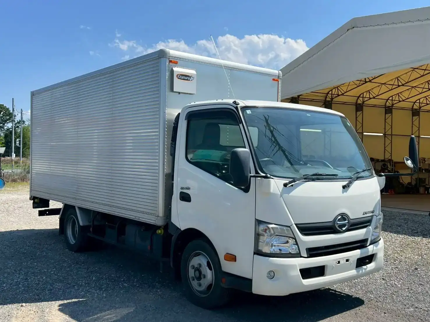 日野 デュトロ 小型 アルミバン シャッター式 TKG-XZU710Mの中古トラック画像2