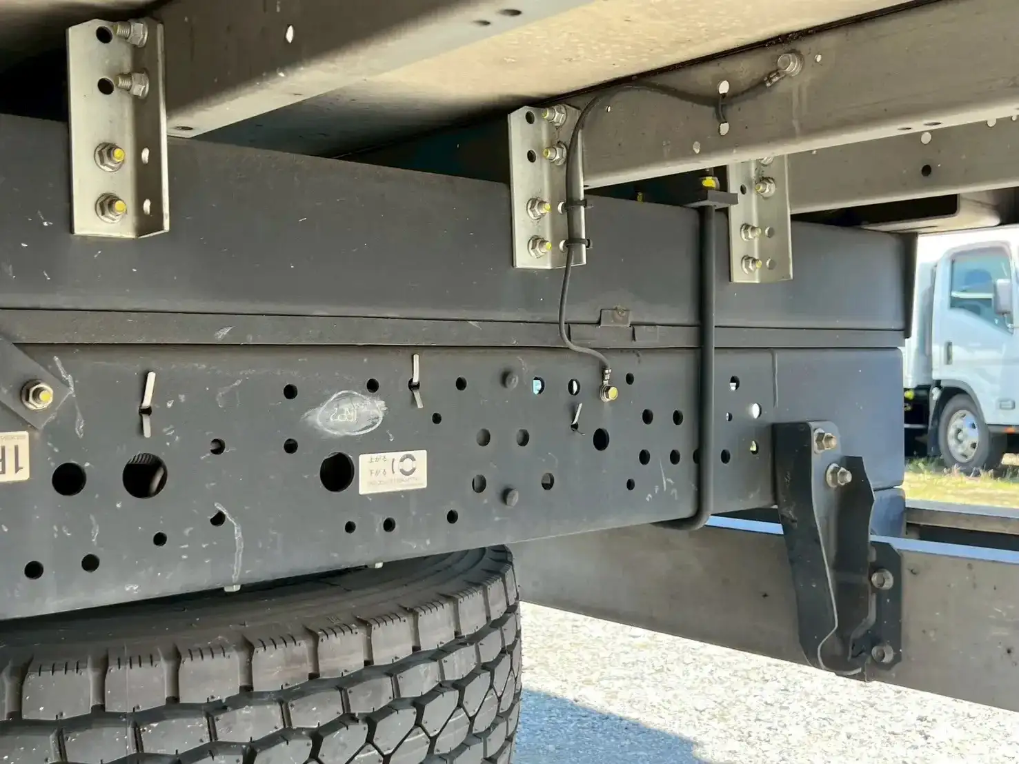 いすゞ エルフ 小型 冷凍冷蔵 保冷 サイドドアの中古トラック画像18