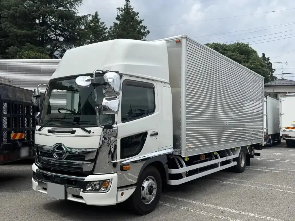 日野 レンジャー 中型/増トン アルミバン パワーゲート エアサス の中古トラック【車両No.190182】