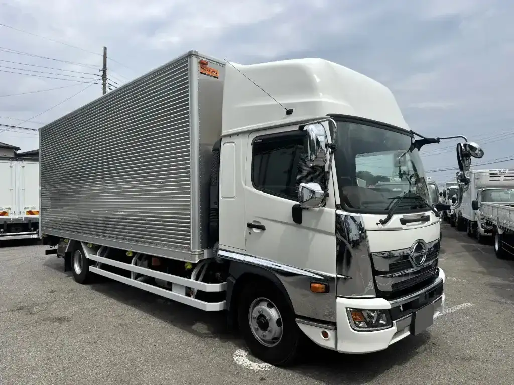 日野 レンジャー 中型/増トン アルミバン パワーゲート エアサスの中古トラック画像2