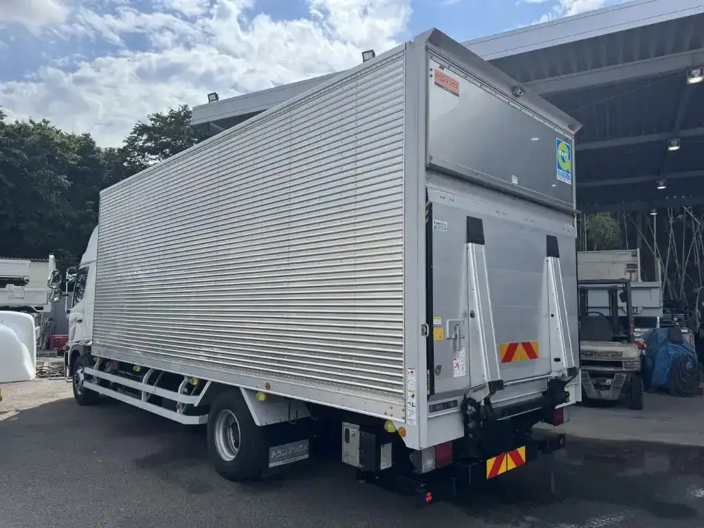日野 レンジャー 中型/増トン アルミバン パワーゲート エアサスの中古トラック画像5