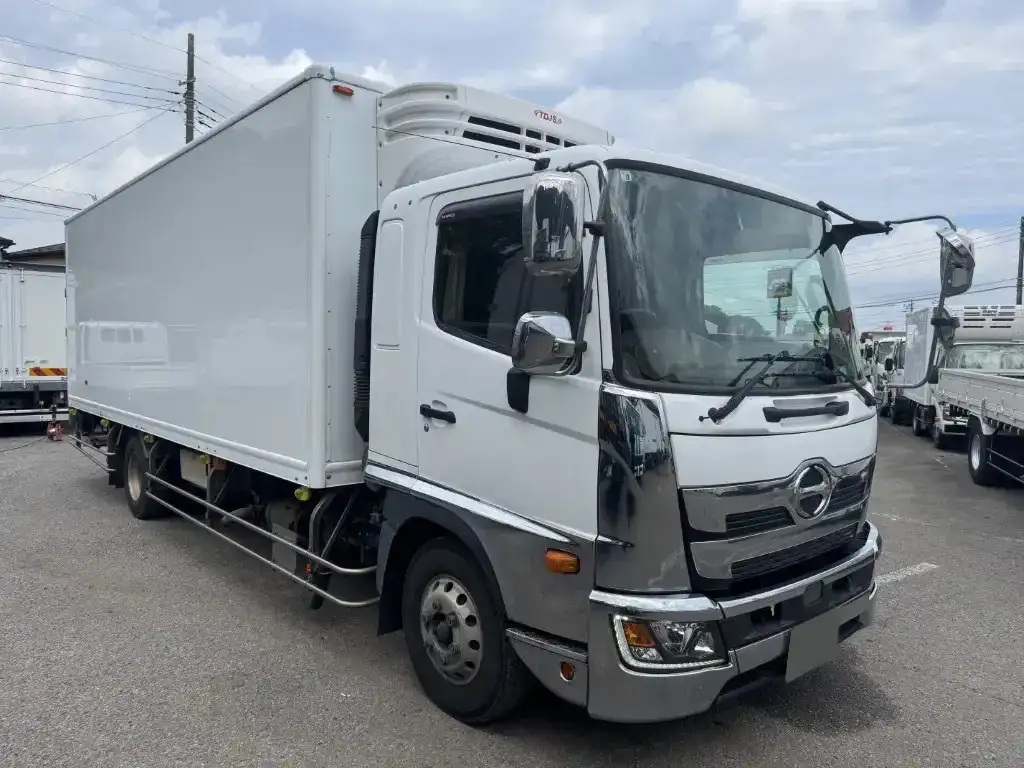 日野 レンジャー 中型/増トン 冷凍冷蔵 低温 パワーゲートの中古トラック画像2