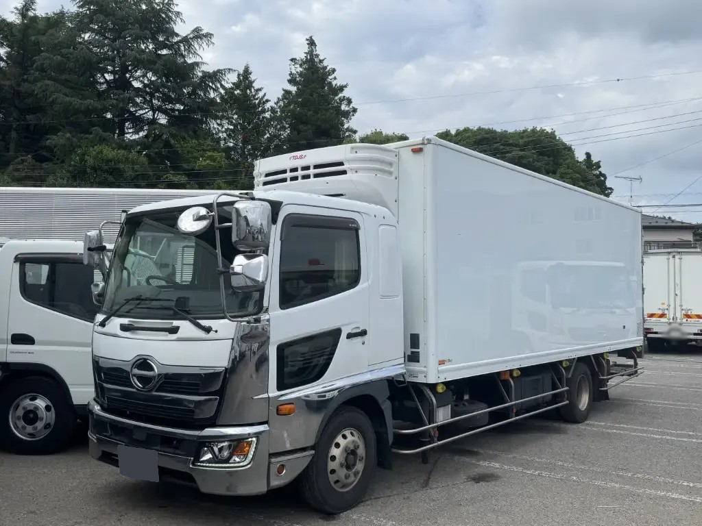 日野 レンジャー 中型/増トン 冷凍冷蔵 標準