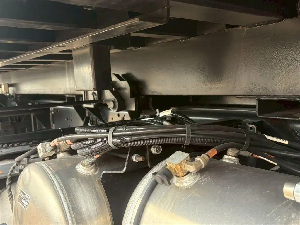 三菱 ファイター 中型/増トン 車両重機運搬 ラジコン ウインチの中古トラック画像19