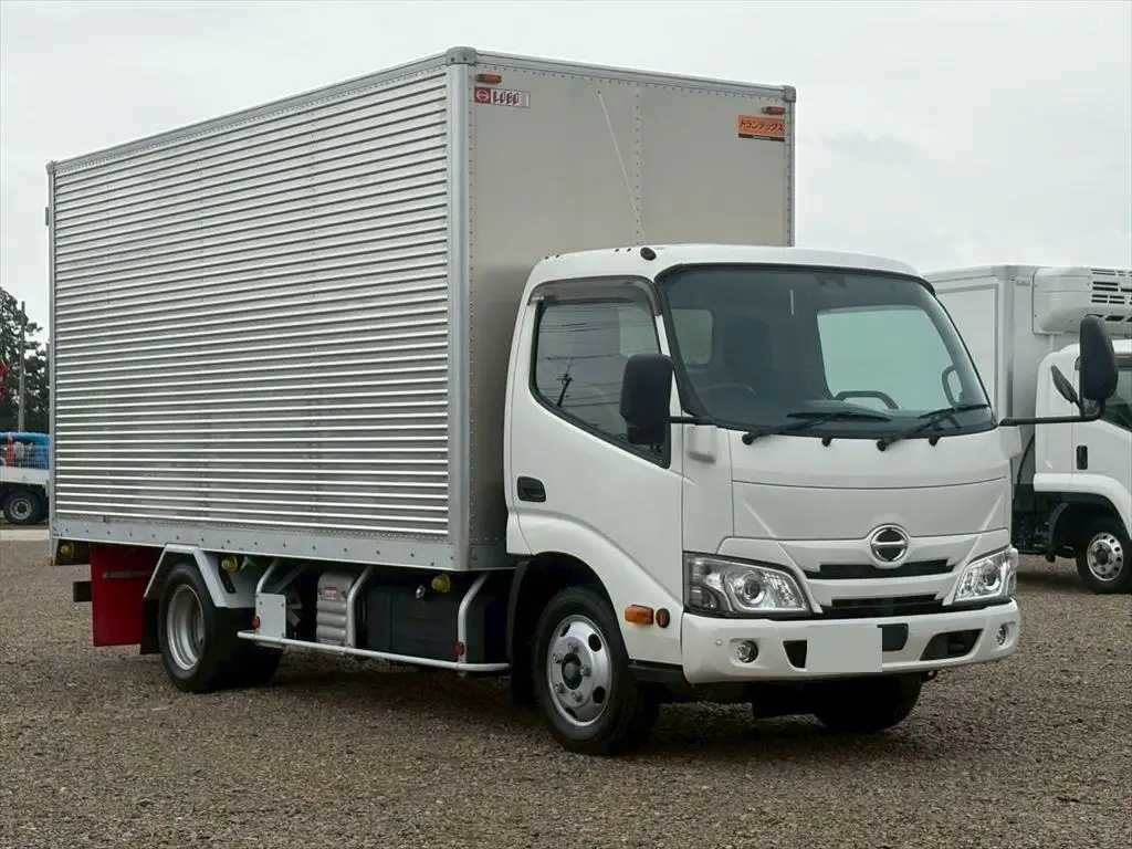 日野 デュトロ 小型 アルミバン サイドドア 2RG-XZU655Mの中古トラック画像2