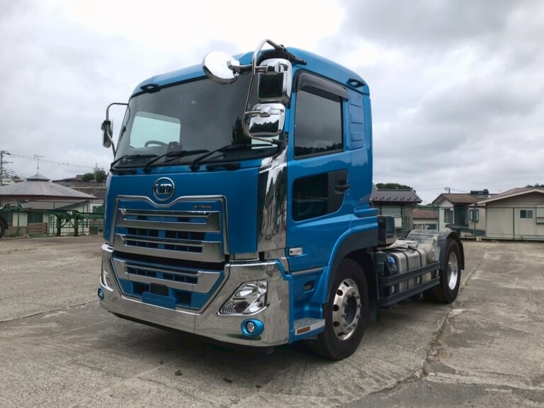 日産UD クオン 大型 トラクター