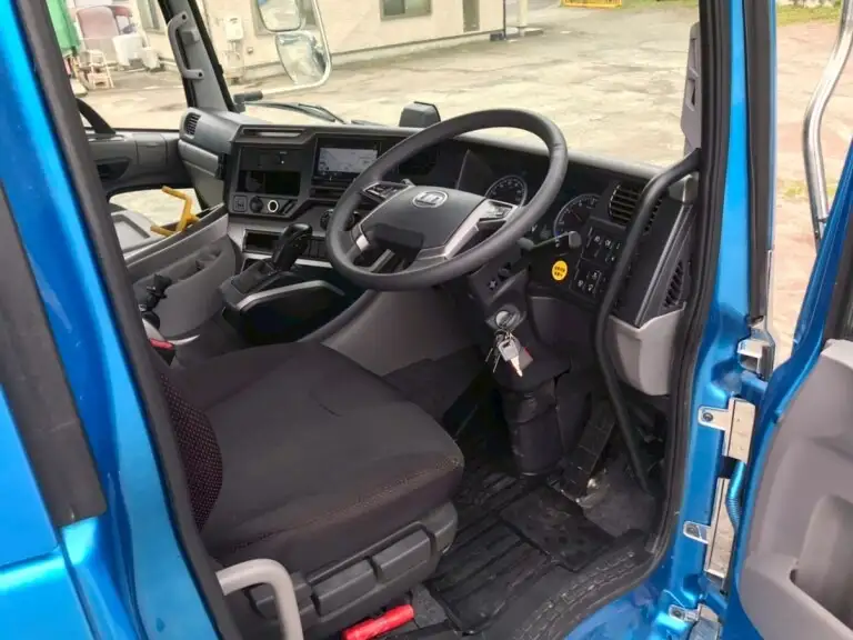 日産UD クオン 大型 トラクター 1デフ エアサスの中古トラック画像11