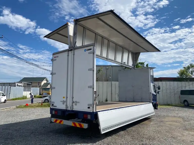 日野 レンジャー 中型/増トン ウイング ベッド 2KG-FD2ABAの中古トラック画像7