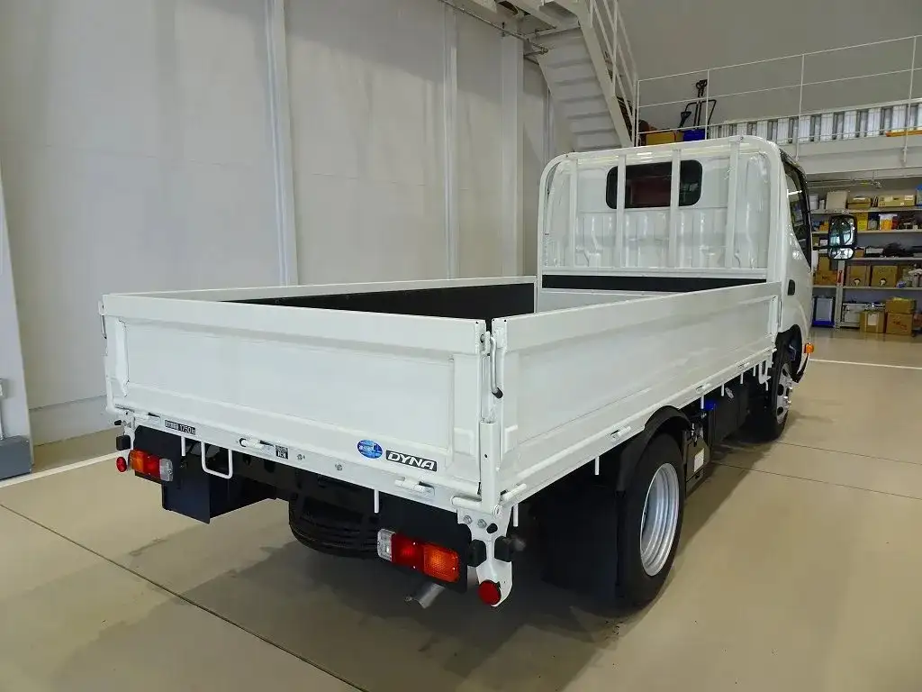トヨタ ダイナ 小型 平ボディ 2DG-GDY231 R6の中古トラック画像2