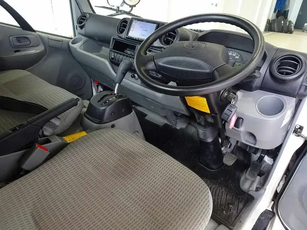トヨタ ダイナ 小型 平ボディ LDF-KDY281 R2の中古トラック画像7