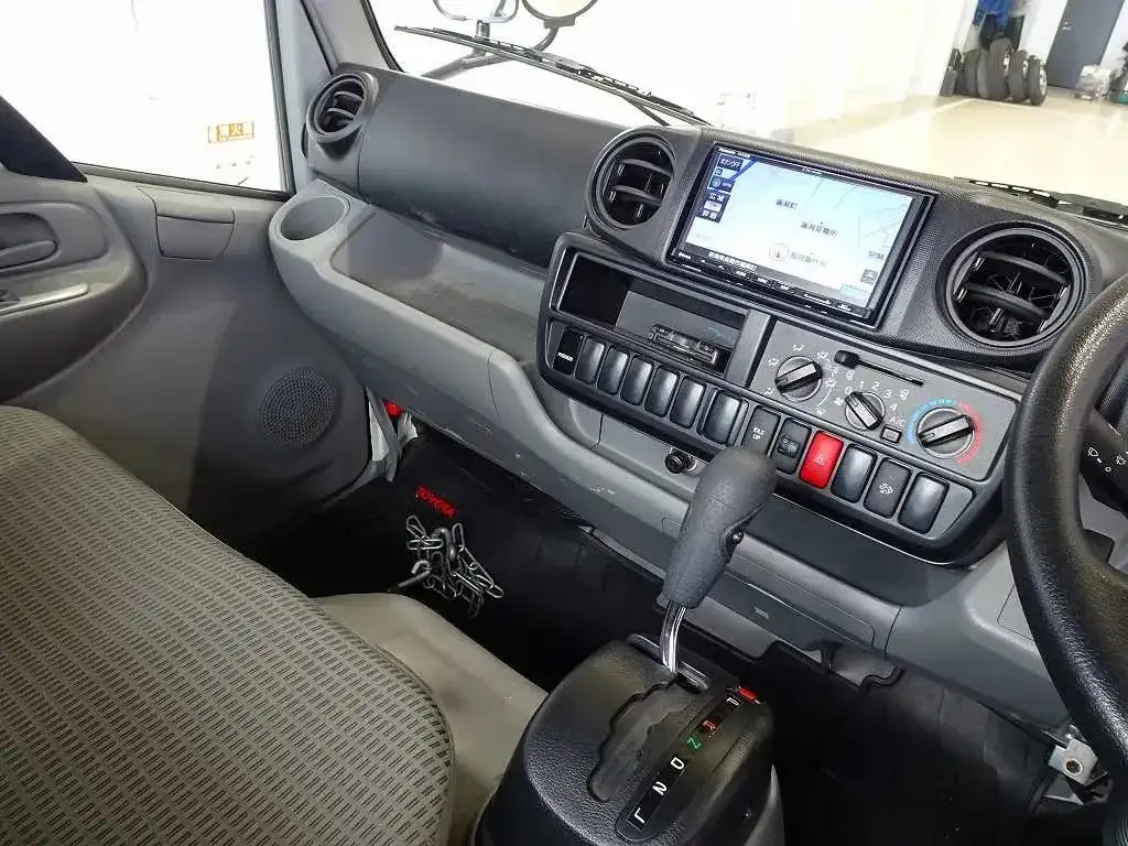 トヨタ ダイナ 小型 平ボディ LDF-KDY281 R2の中古トラック画像8