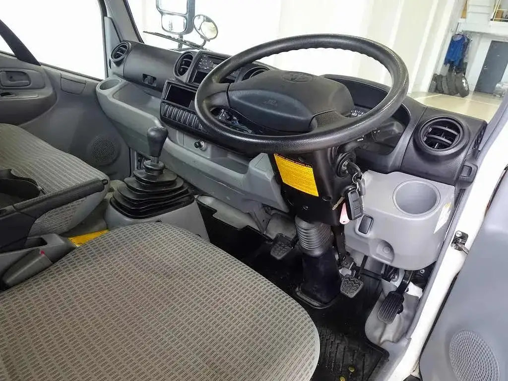 トヨタ ダイナ 小型 平ボディ LDF-KDY281 R2の中古トラック画像7