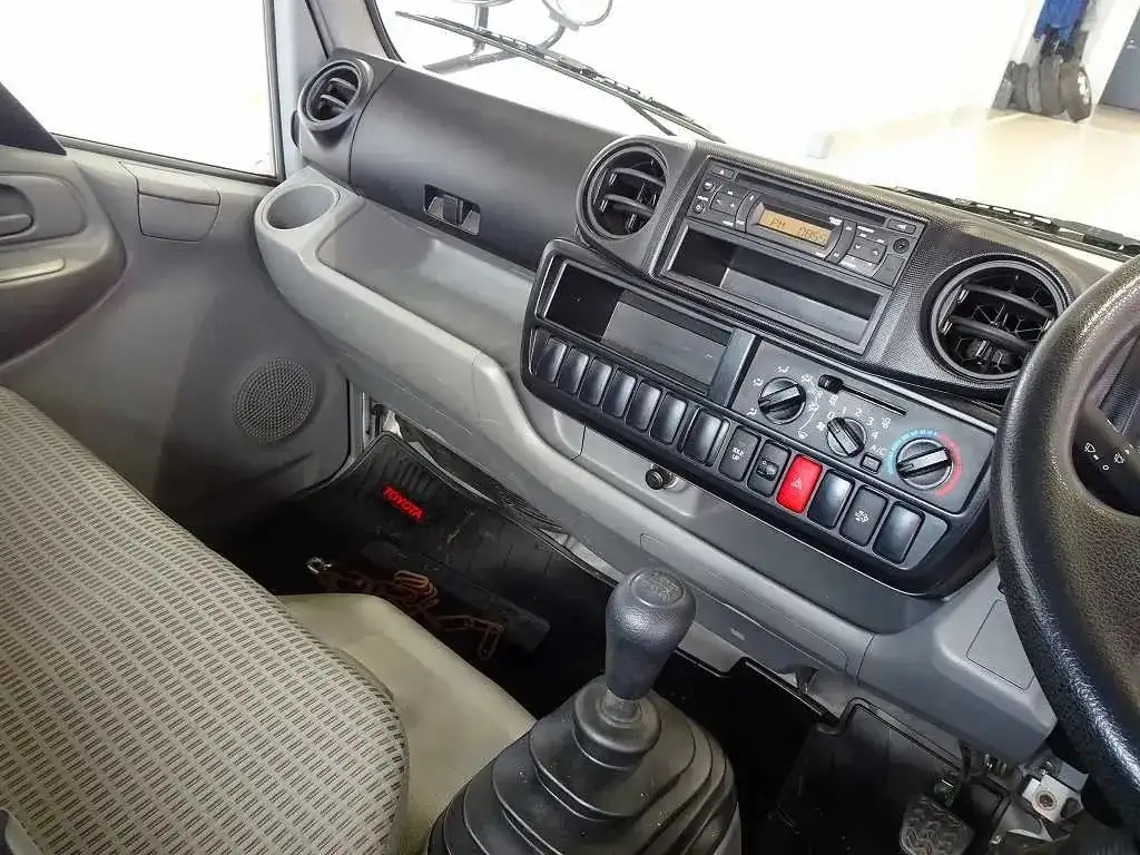 トヨタ ダイナ 小型 平ボディ LDF-KDY281 R2の中古トラック画像8
