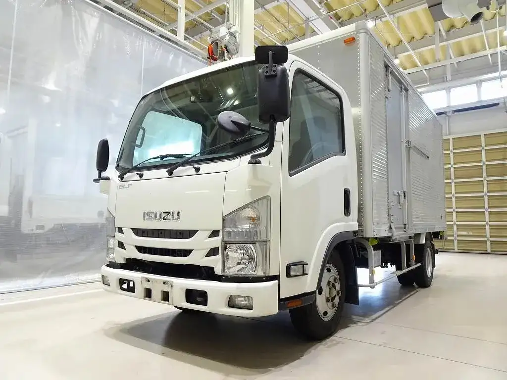 いすゞ エルフ 小型 アルミバン サイドドア 3枚観音 の中古トラック【車両No.190317】