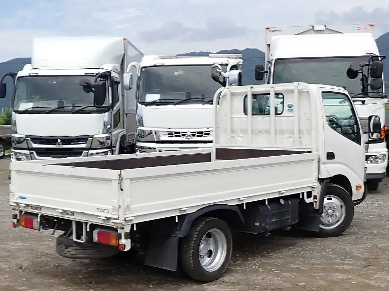 トヨタ ダイナ 小型 平ボディ TKG-XZC605 H31/R1の中古トラック画像4
