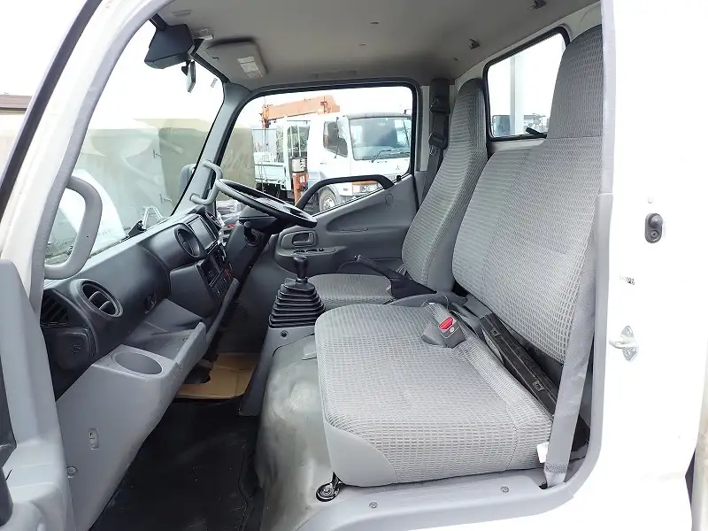 トヨタ ダイナ 小型 平ボディ TKG-XZC605 H31/R1の中古トラック画像14