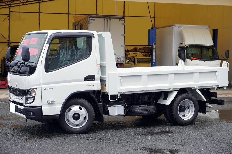 三菱 キャンター 小型 ダンプ 土砂禁 ステンレス張り の中古トラック【車両No.152838】