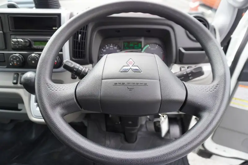 三菱 キャンター 小型 アルミバン 2RG-FEA20 R4の中古トラック画像11