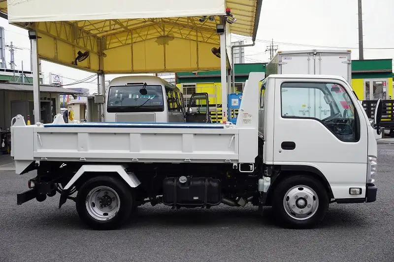 いすゞ エルフ 小型 ダンプ ローダー 強化の中古トラック画像2