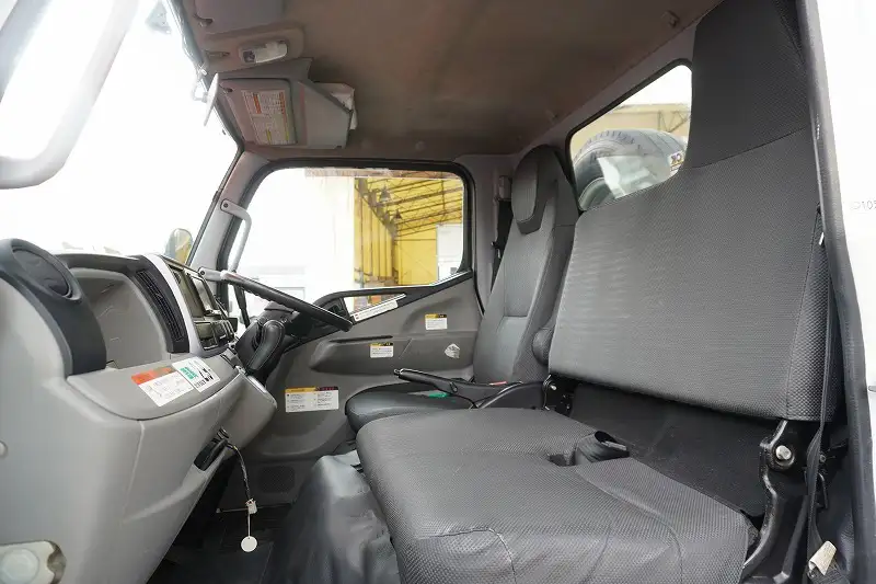 三菱 キャンター 小型 高所・建柱車 高所作業車 電工仕様の中古トラック画像14