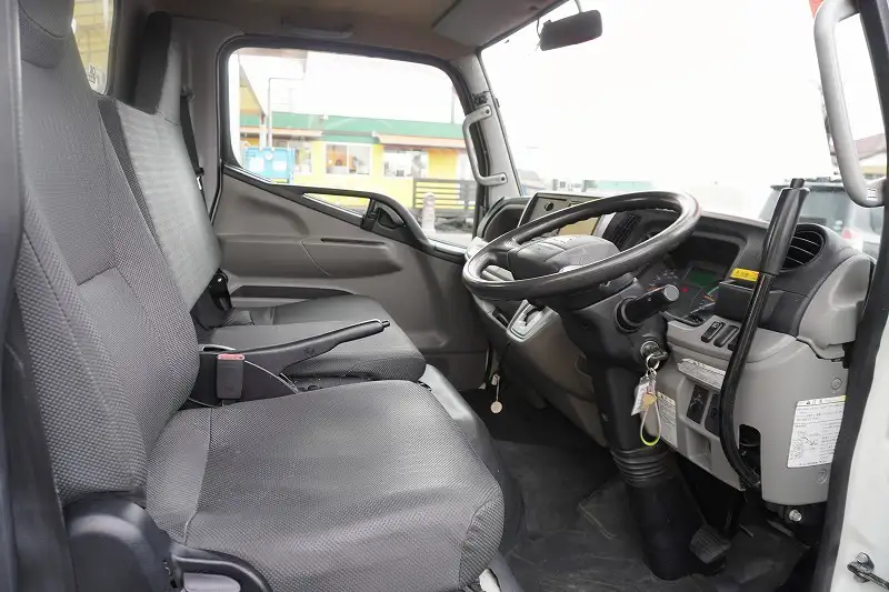 三菱 キャンター 小型 高所・建柱車 高所作業車 電工仕様の中古トラック画像13