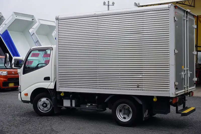 日野 デュトロ 小型 アルミバン 2RG-XZC605M R2の中古トラック画像4