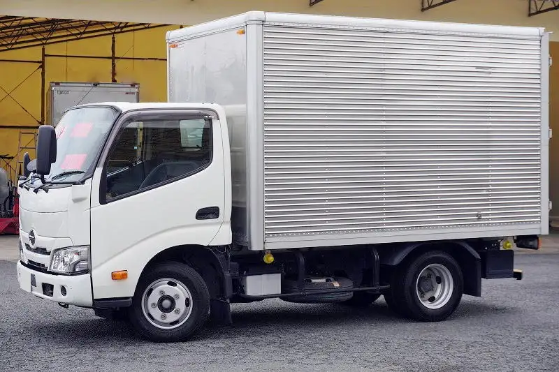 日野 デュトロ 小型 アルミバン 2RG-XZC605M R2 の中古トラック【車両No.190557】