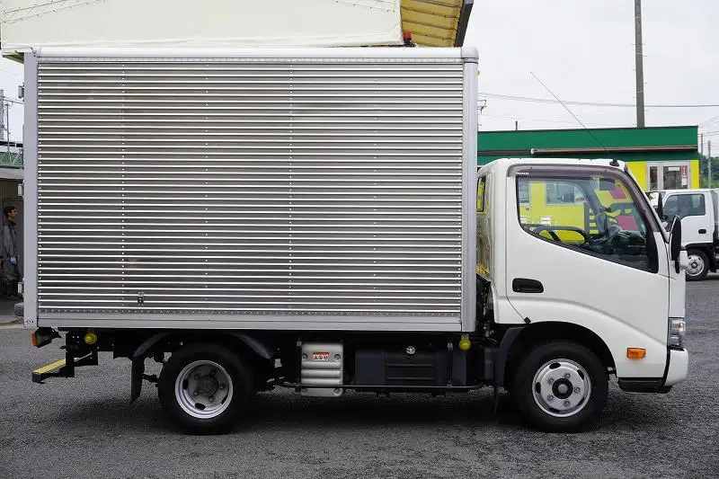 日野 デュトロ 小型 アルミバン 2RG-XZC605M R2の中古トラック画像2