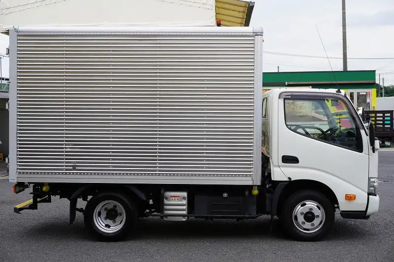 日野 デュトロ 小型 アルミバン 2RG-XZC605M R2の中古トラック画像2
