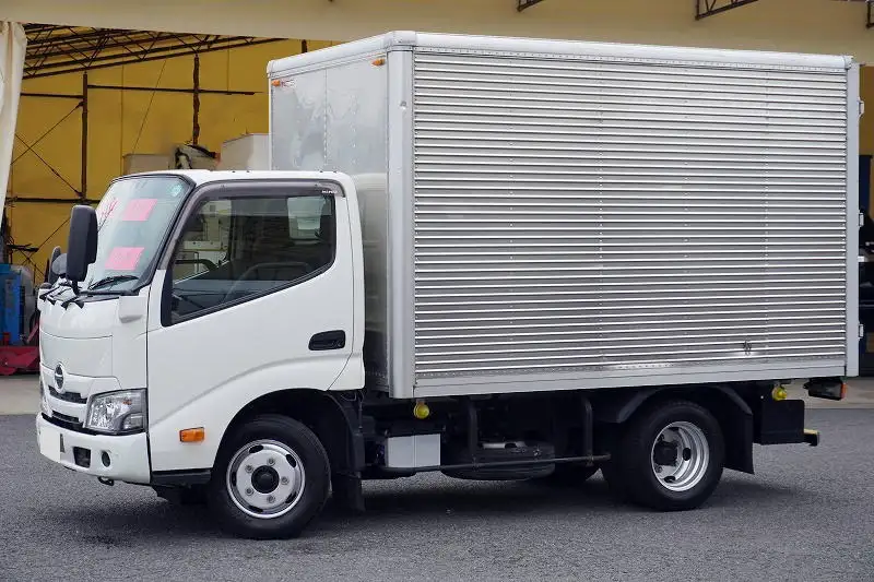 日野 デュトロ 小型 アルミバン 2RG-XZC605M R2 の中古トラック【車両No.190519】