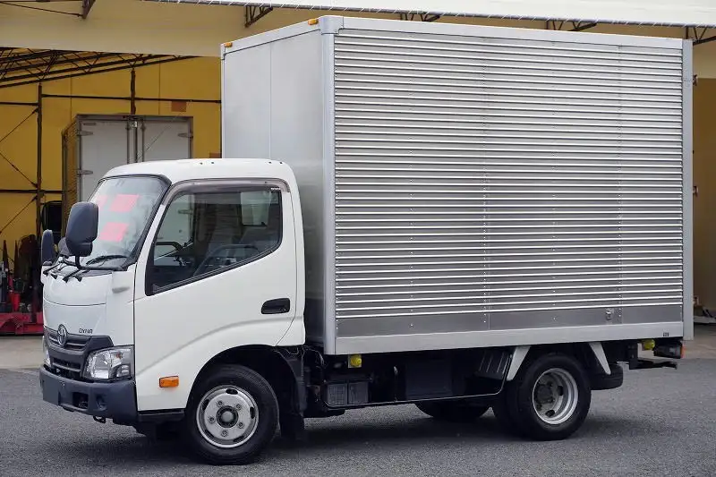 トヨタ ダイナ 小型 アルミバン TPG-XZU605 H30 の中古トラック【車両No.190496】