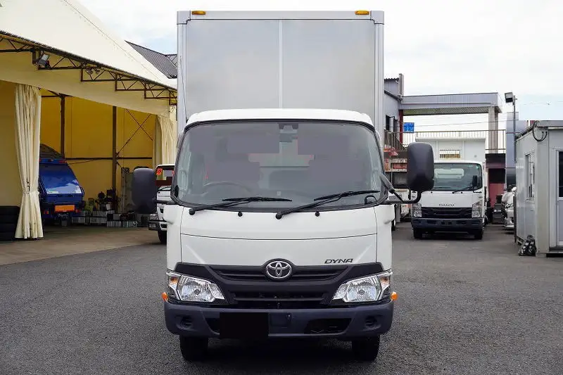 トヨタ ダイナ 小型 アルミバン TPG-XZU605 H30の中古トラック画像2