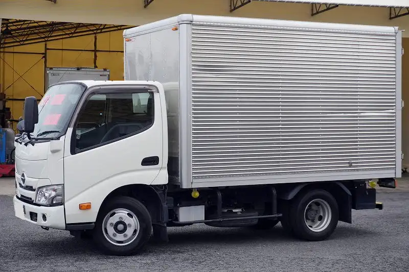 日野 デュトロ 小型 アルミバン 2RG-XZC605M R2 の中古トラック【車両No.190561】
