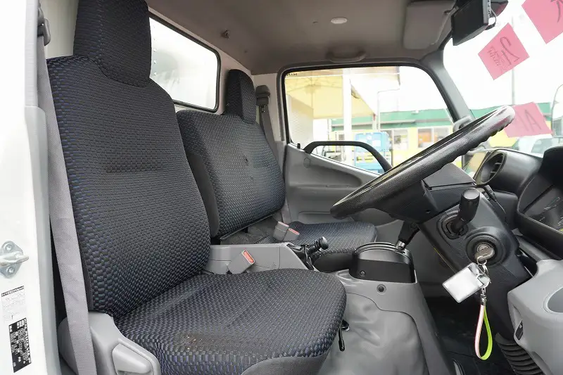 日野 デュトロ 小型 アルミバン 2RG-XZC605M R2の中古トラック画像12