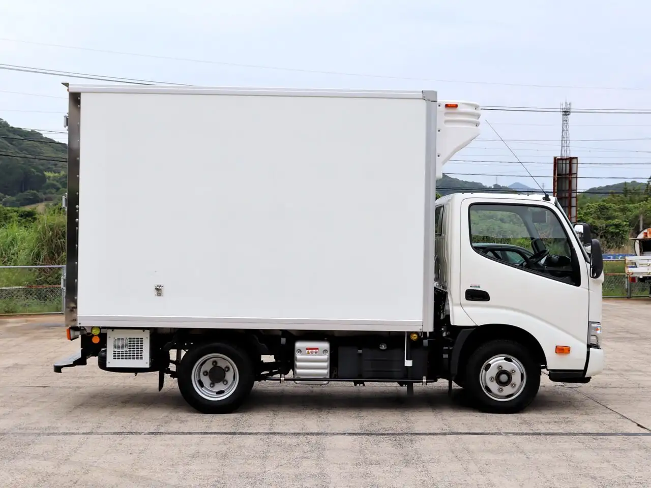 トヨタ トヨエース 小型 冷凍冷蔵 低温 スタンバイの中古トラック画像2