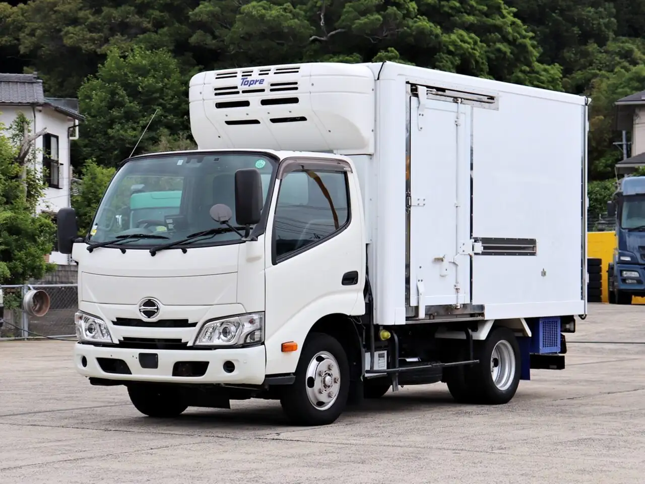 日野 デュトロ 小型 冷凍冷蔵 低温 スタンバイ の中古トラック【車両No.190550】
