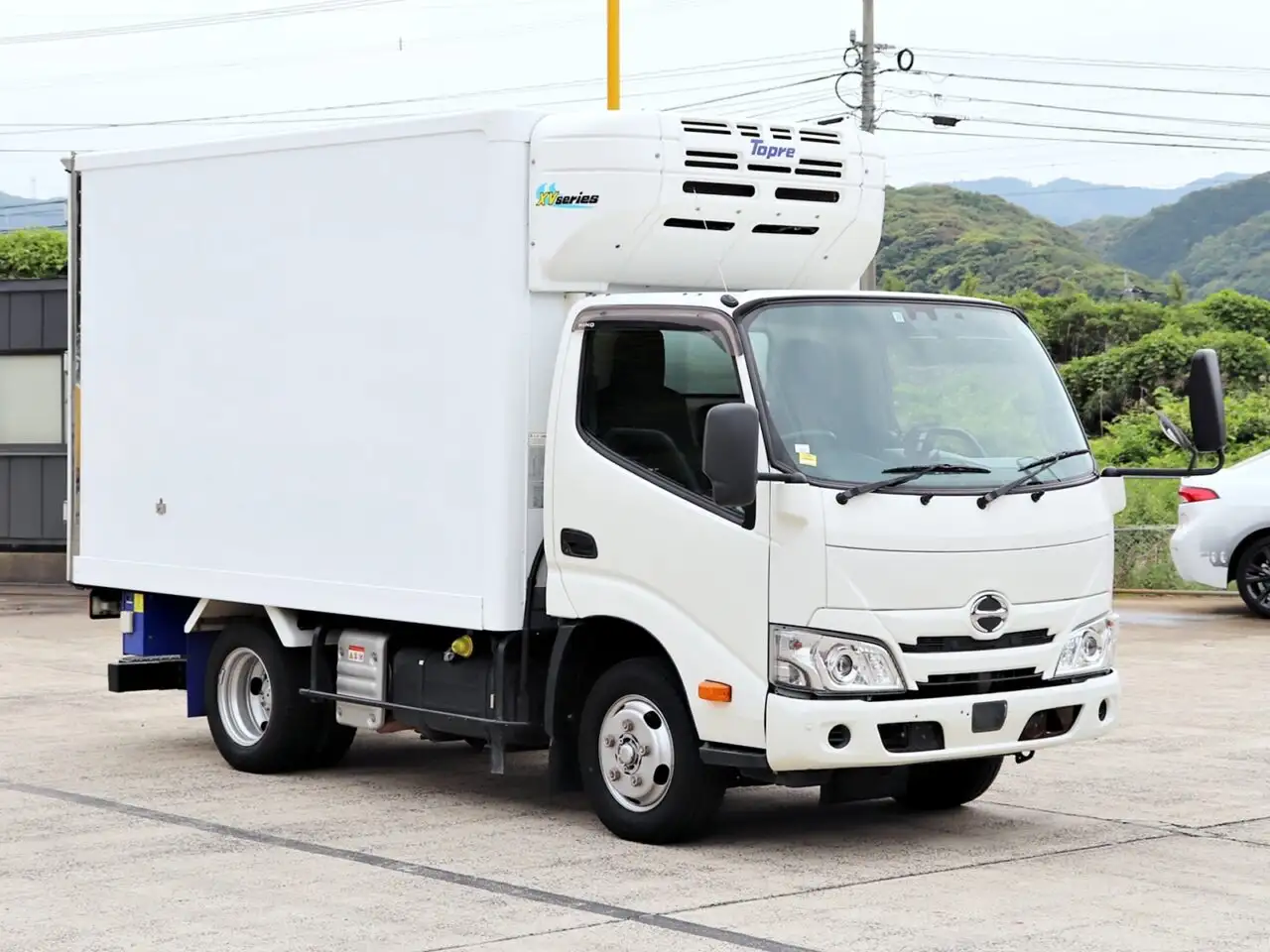 日野 デュトロ 小型 冷凍冷蔵 低温 スタンバイの中古トラック画像2