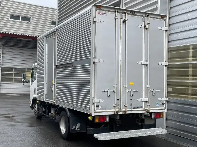 いすゞ エルフ 小型 アルミバン サイドドア TKG-NMR85ANの中古トラック画像4
