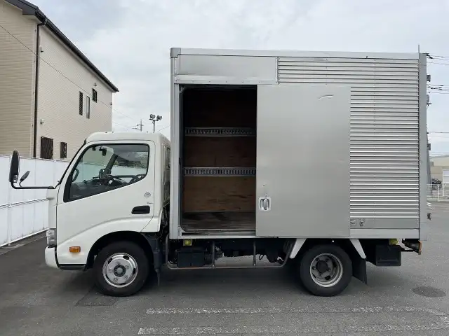 トヨタ ダイナ 小型 アルミバン サイドドア 2RG-XZC605の中古トラック画像5