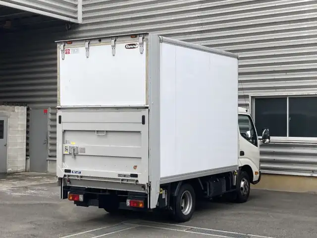 トヨタ トヨエース 小型 アルミバン パワーゲート サイドドアの中古トラック画像3