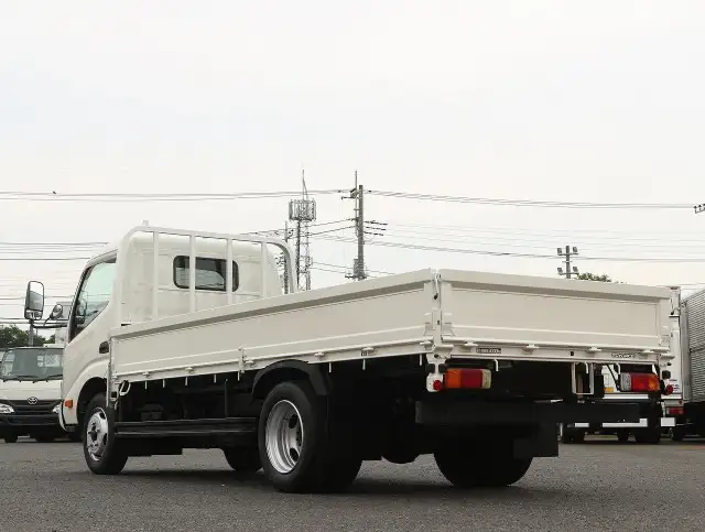 トヨタ トヨエース 小型 平ボディ 床鉄板 2RG-XZU655の中古トラック画像5